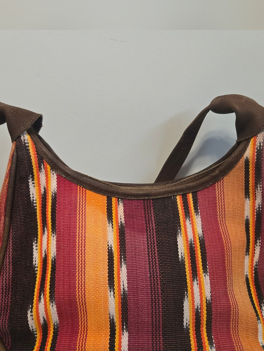 VINTAGE TIKAL HANDBAG 👜